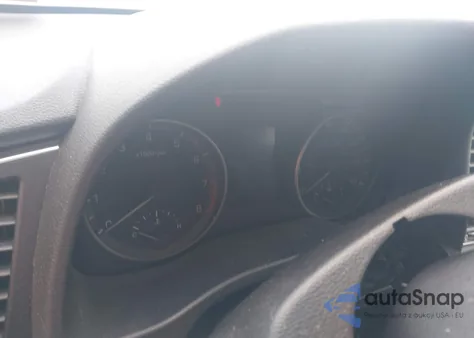 2018 Hyundai Elantra Se z USA, uszkodzony, nr VIN 5NPD74LF2JH280657